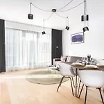 דירה Days - Premium - Balcony *